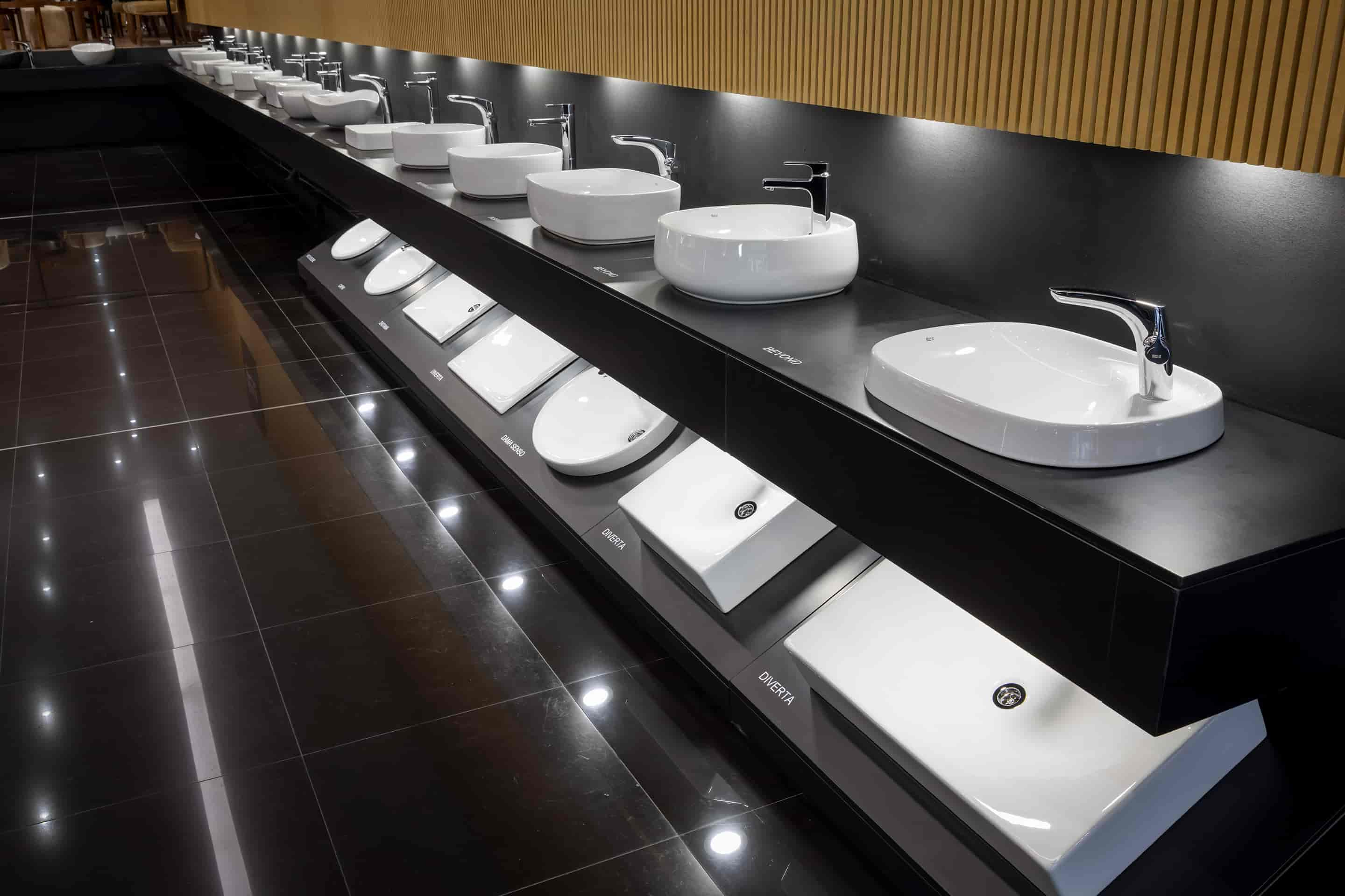 <p>Roca has become the first manufacturer of bathroom products that opens a showroom in the city of Buenos Aires.</p>6